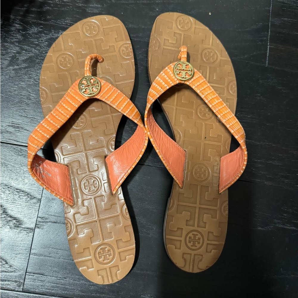 Tory Burch leather song sandal. Orange size 8